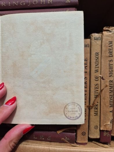 Cloth Collection of old books