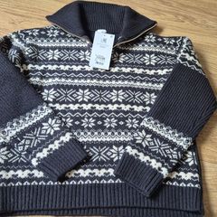 BN with tags Christmas jumper