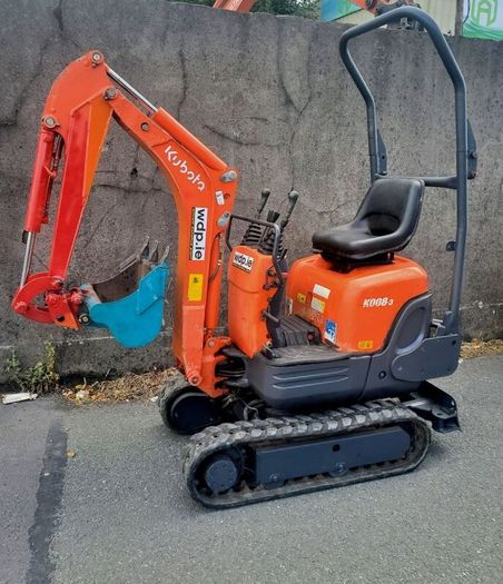 Kubota micro digger