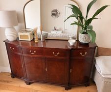 Sideboard