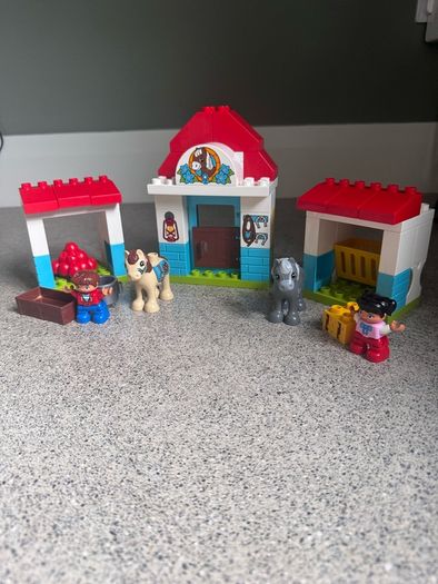 Lego Duplo Pony Stable 10868