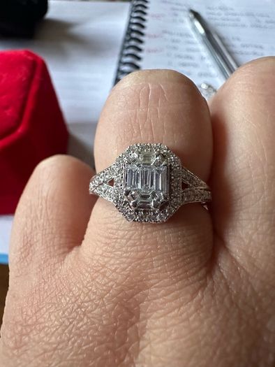 diamond ring