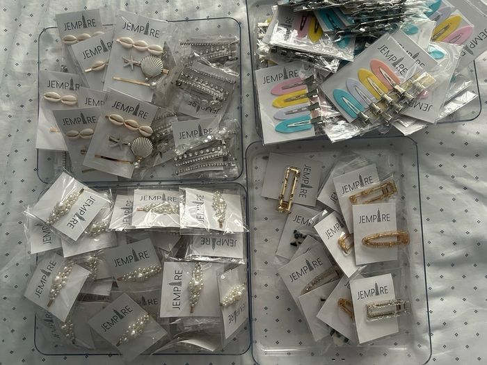 hair clips