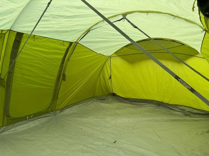 Vango Stanford 800XL 8 X Person Tent Nearly New condition