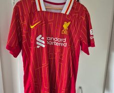 Liverpool replica Jersey