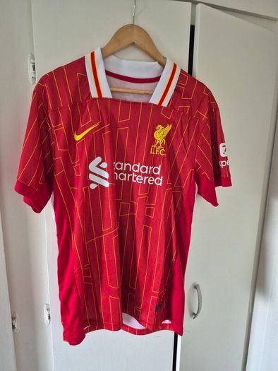 Liverpool replica Jersey