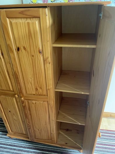 free wardrobe