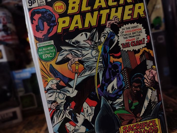 Jungle Action ! The Black Panther ! Issue #19 ! Black Panther Fights the Ku K.l.u.x. Klan ! Bronze Age Comic from 1976 ! by Marvel !
