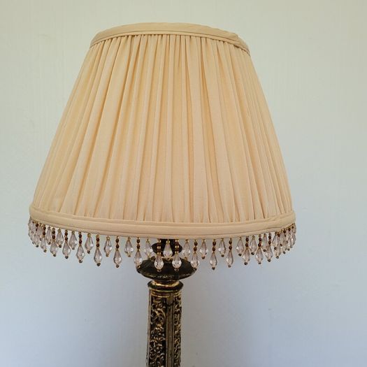 Vintage italian giltwood lamp