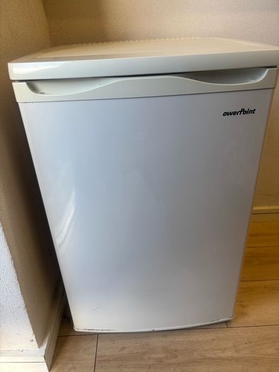 Powerpoint P4554FMLW Undercounter Fridge Freezer