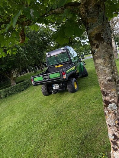 John Deere gator