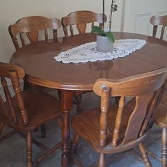 Large table and 6 maching chairs
