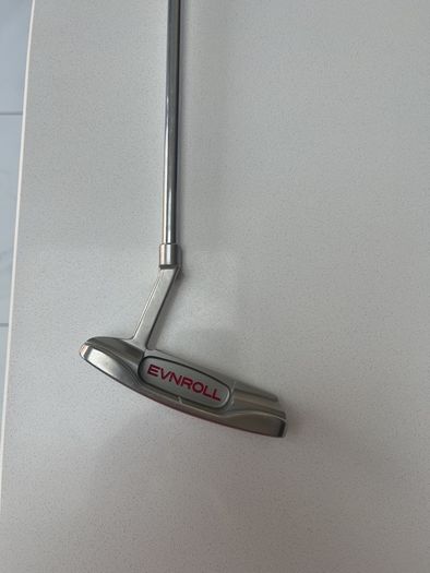 34" blade putter.