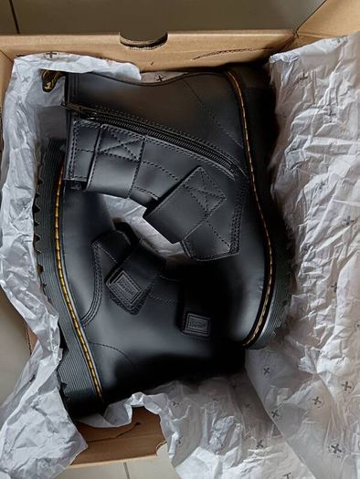 New Dr martens 1460 black leather EU38 UK5