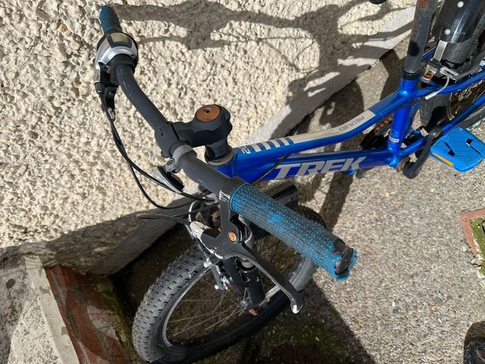 Trek bike