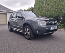 Dacia Duster 2017 SE Summit (High Spec)