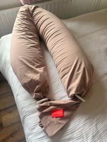 Bbhugme dusty pink pregnancy pillow