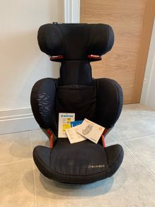 Maxi Cosi Rodifix Air Protect child high back car seat