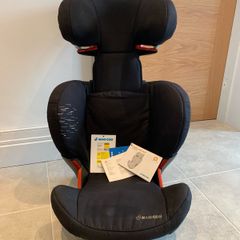 Maxi Cosi Rodifix Air Protect child high back car seat