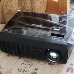 OPTOMA Projector