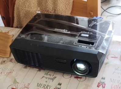 OPTOMA Projector