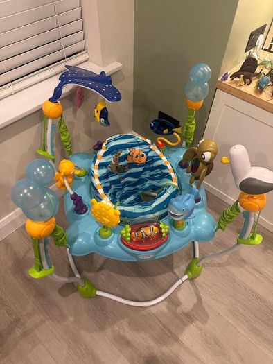 Bright Starts Finding Nemo baby jumper