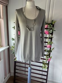 jumper Bnwt peruzzi jumper size 38 grey jumper with chiffon detail