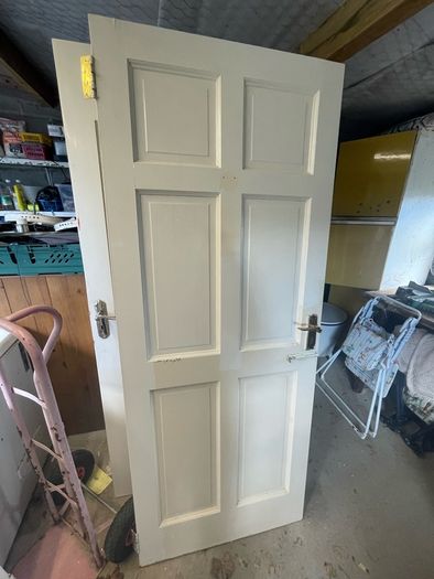 2 internal doors