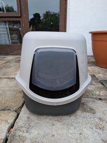 Cat Litter Box