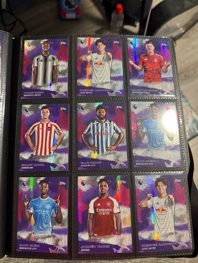 football cards + binders (offers Welcome )