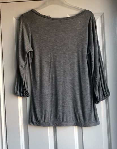 Grey Oasis top - sz 12