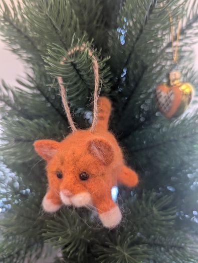 Handmade Woollen Red Cat Charm/ Xmas Decor