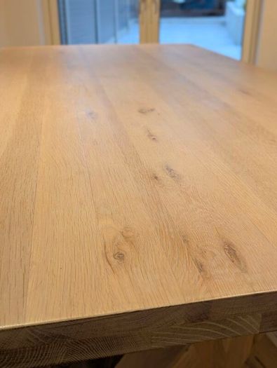 Granada Light Oak Y-Leg Dining Table
