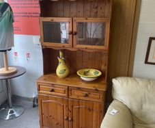 pine dresser