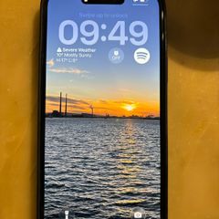 iPhone 15 Plus