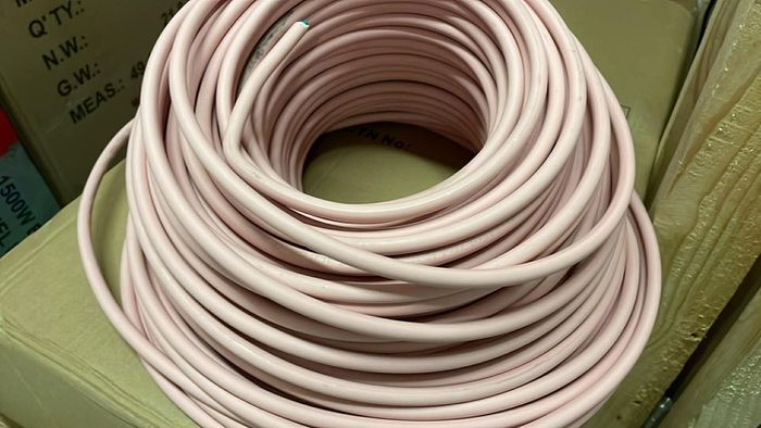 Pink Fire Cable 4 x 1.5 per Meter