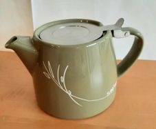 Suki 'For Life' stump teapot
