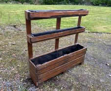 Planter from palets