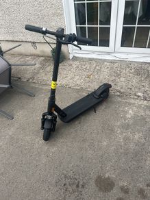 electric scooter