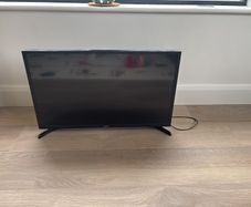 samsung 32" TV