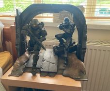 Halo 5 collectors model - Master Chief and Spartan Locke