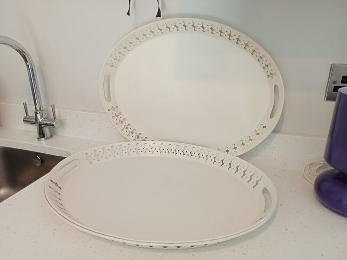 4 Trays (52cm x 39cm)