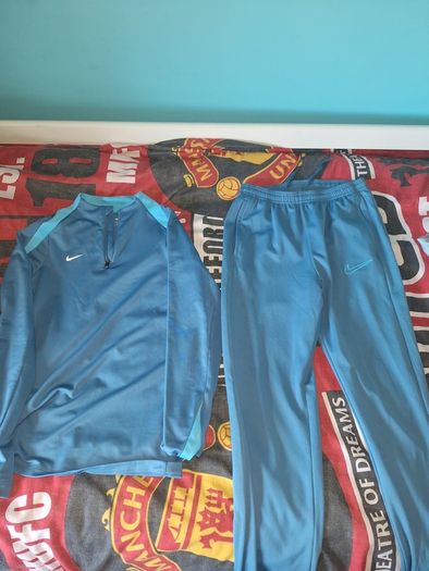nike track
