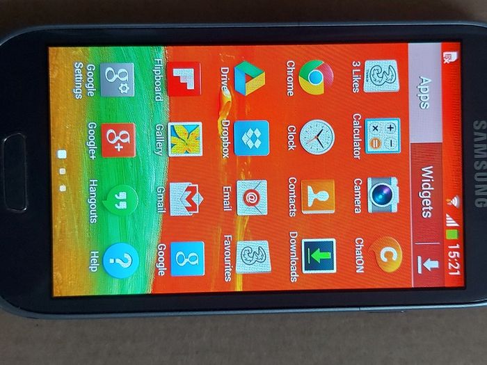 Samsung Galaxy SIII, Model GT-I8200N, 8GB, in excellent condition
