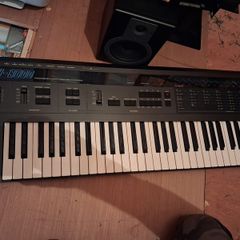 Korg DW-8000 analog synthesizer