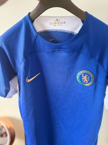Chelsea 23/24 Home Shirt Medium