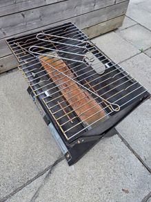 Folding bbq