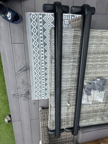 Universal roof racks