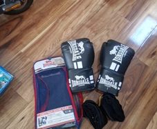 lonsdale boxing gloves