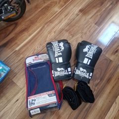 lonsdale boxing gloves